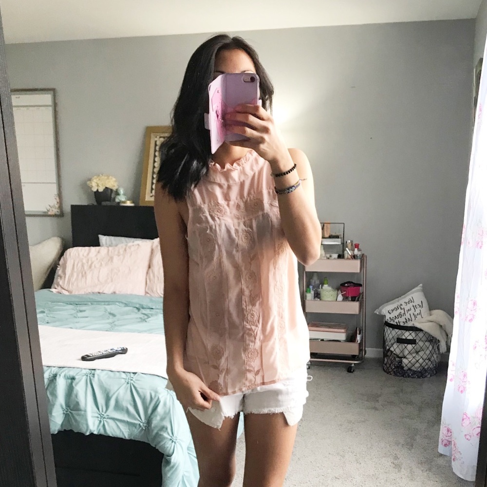 Light pink see through sleeveless top